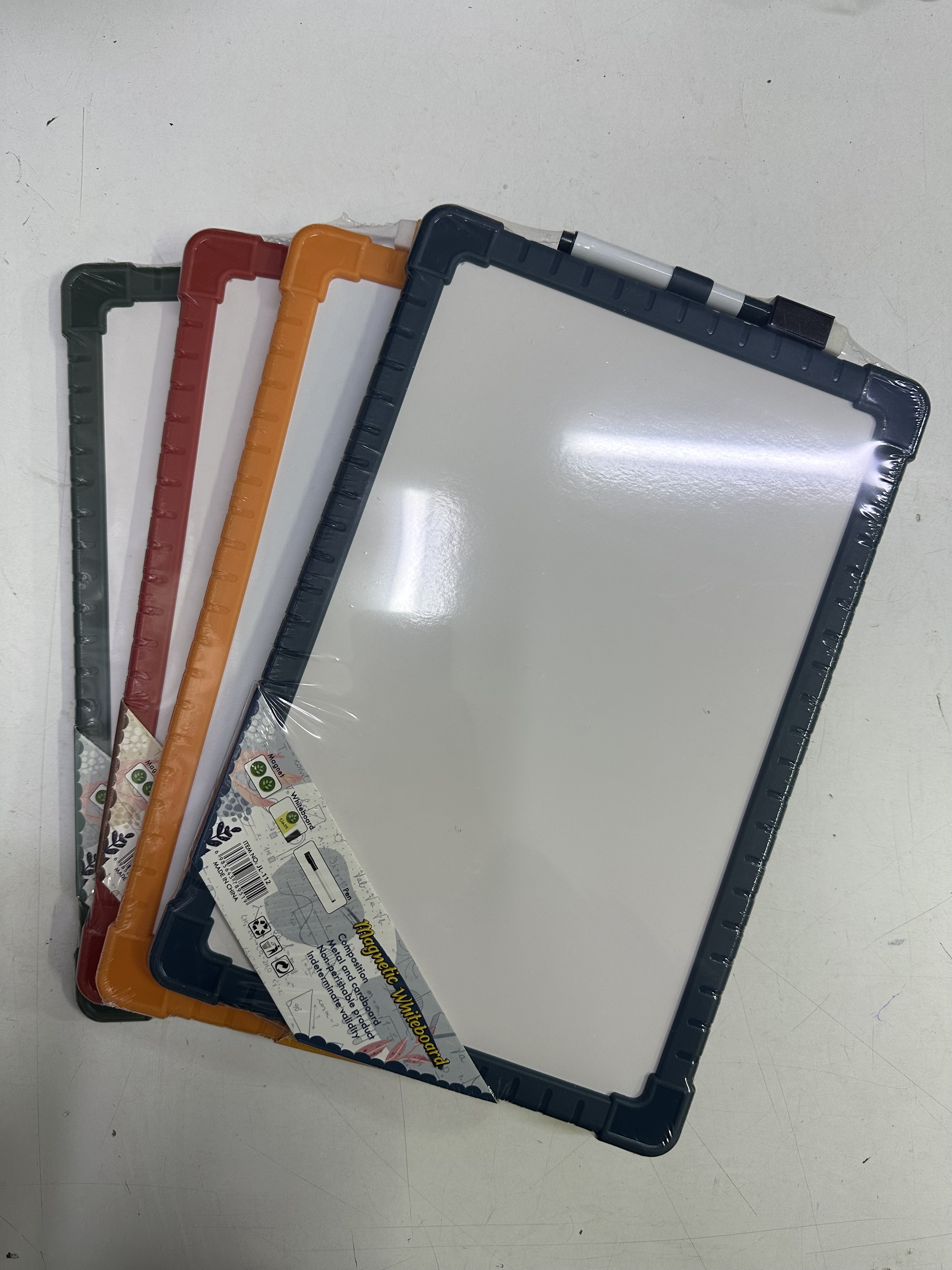 TRİX YAZI TAHTASI D-299 *12